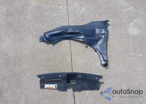 2019 Honda Cr-V Touring z USA, uszkodzony, nr VIN 7FARW1H97KE014050